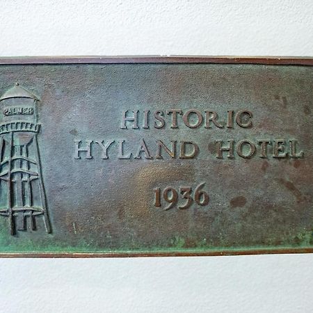 Snodgrass Suite 301, Hyland Hotel Palmer Luaran gambar